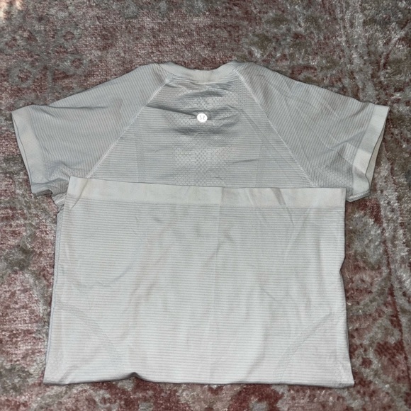 Lululemon White Swiftly Tech - Picture 2 of 2